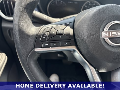 Used 2024 Nissan Versa SV w/ Trunk Package image 21
