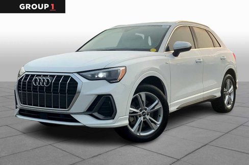 Certified 2022 Audi Q3 2.0T Premium w/ Convenience Package image 1