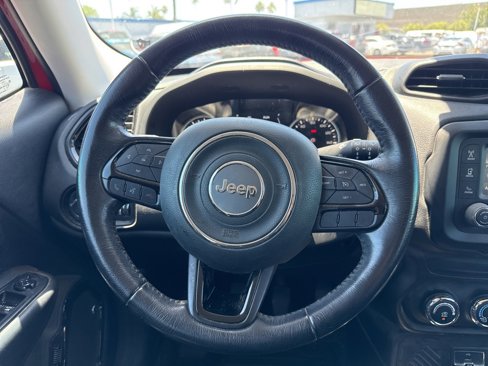Used 2017 Jeep Renegade Altitude image 9