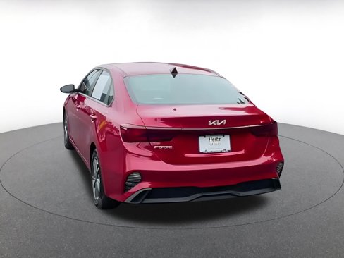 Used 2024 Kia Forte LXS image 7