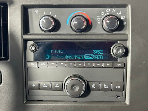Used 2019 Chevrolet Express 2500 image 14