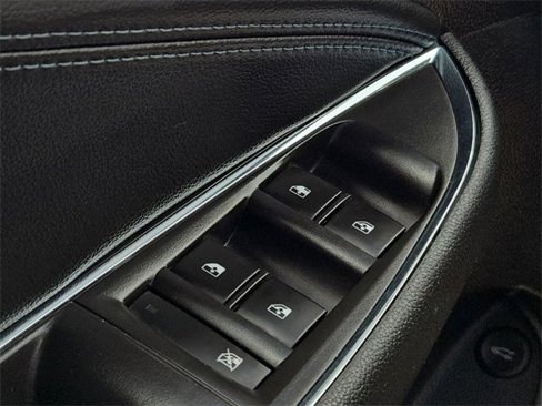 Used 2016 Chevrolet Cruze Premier image 27