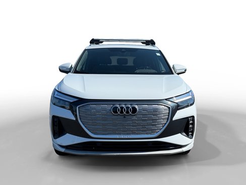 Used 2023 Audi Q4 e-tron Premium w/ Convenience Package image 8