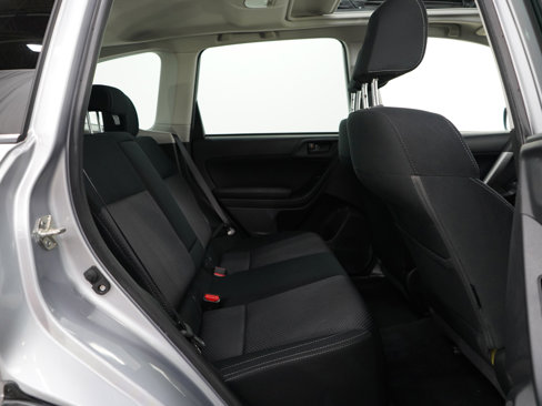 Used 2018 Subaru Forester 2.5i Premium image 11