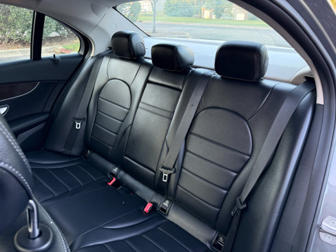 Used 2018 Mercedes-Benz C 300 4MATIC Sedan image 14