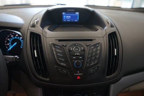 Used 2015 Ford Escape SE image 15