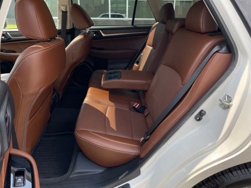 Used 2019 Subaru Outback 2.5i Touring image 26