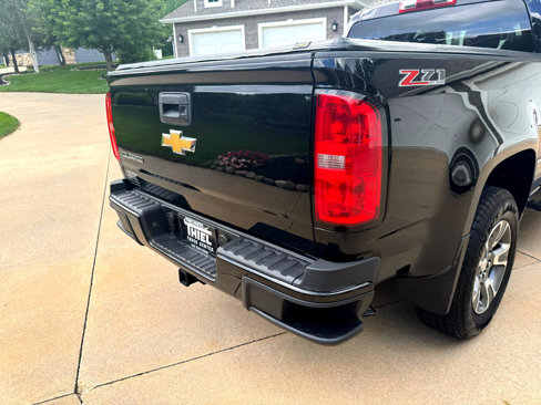 Used 2015 Chevrolet Colorado Z71 image 35