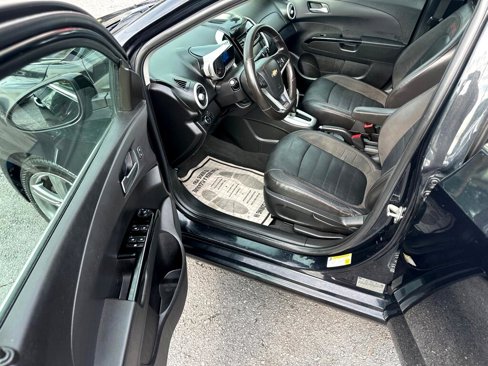 Used 2014 Chevrolet Sonic RS image 17