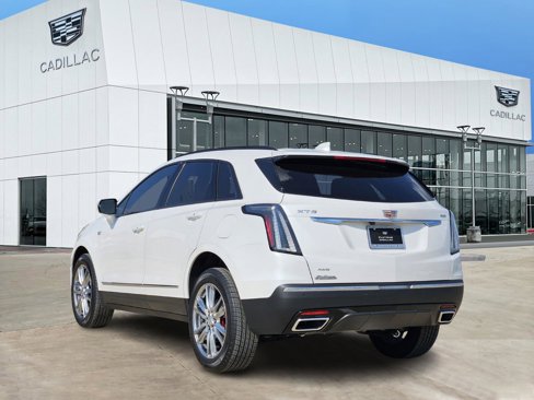 New 2025 Cadillac XT5 Sportv image 4