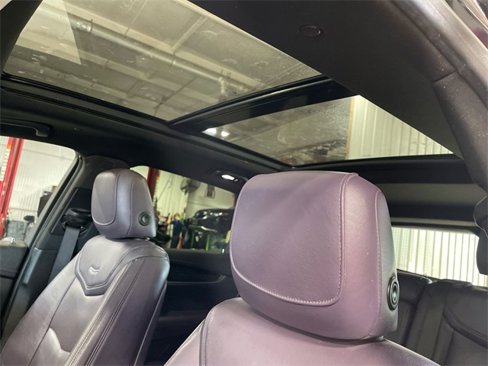 Used 2017 Cadillac XT5 Luxury w/ Driver Awareness Package image 21