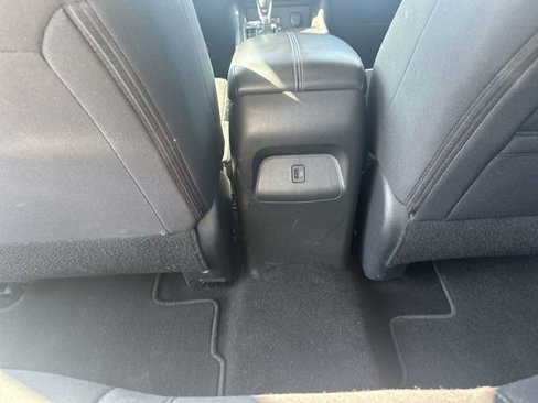 Certified 2023 Nissan Sentra SV image 28