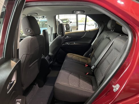 Used 2019 Chevrolet Equinox LT image 17