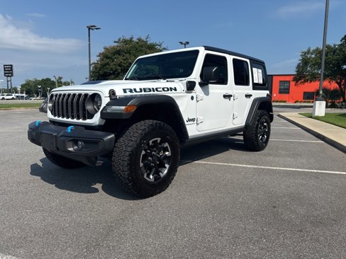 Used 2024 Jeep Wrangler Unlimited Rubicon 4xe image 5