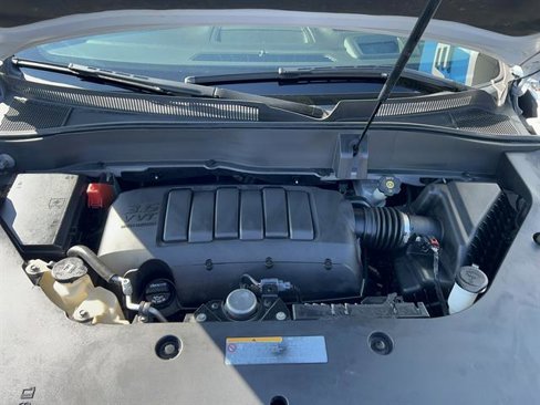 Used 2016 GMC Acadia Denali image 11