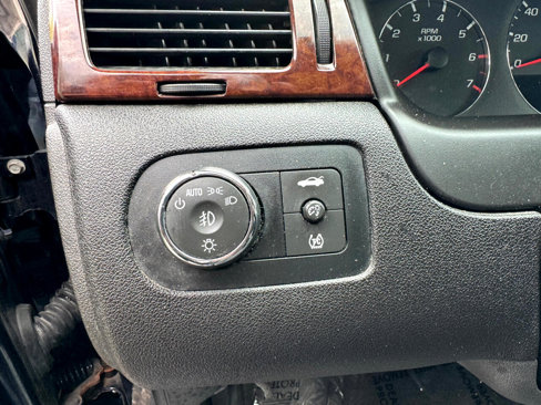 Used 2011 Chevrolet Impala LT image 27