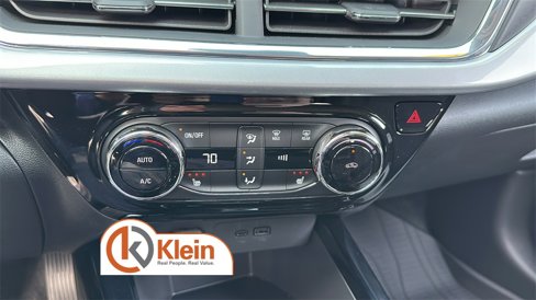 New 2025 Chevrolet Trax LT w/ LT Convenience Package image 21