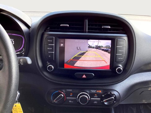 Used 2024 Kia Soul LX w/ Option Group 015 image 17