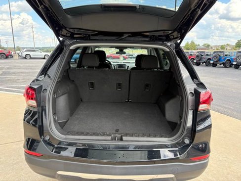 Used 2023 Chevrolet Equinox LT image 20