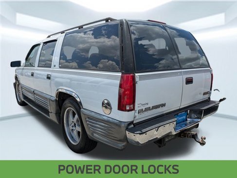 Used 1999 GMC Suburban 2WD w/ Marketing Opt Pkg 3 image 5