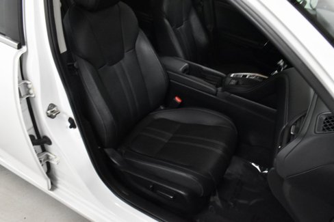 Used 2019 Honda Insight Touring image 15