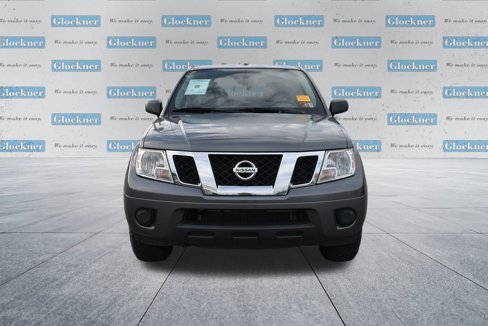 Used 2017 Nissan Frontier SV image 2