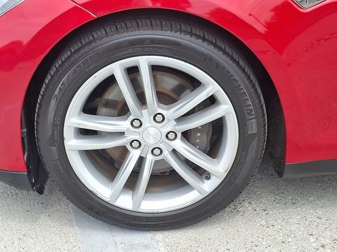Used 2014 Tesla Model S 60 image 12