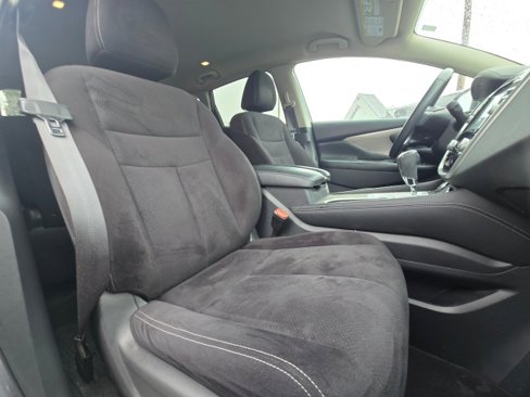 Used 2018 Nissan Murano SV image 12