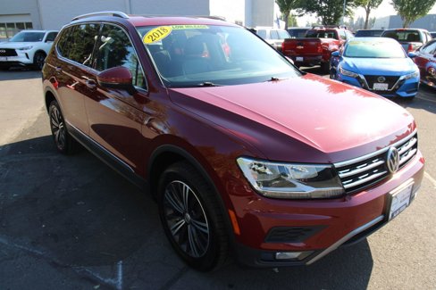 Used 2018 Volkswagen Tiguan SEL w/ 3rd Row Seat Package image 7