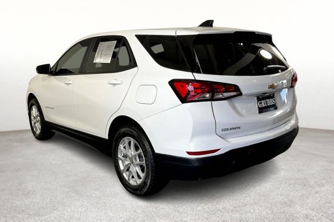 Used 2024 Chevrolet Equinox LS w/ Driver Confidence II Package image 17