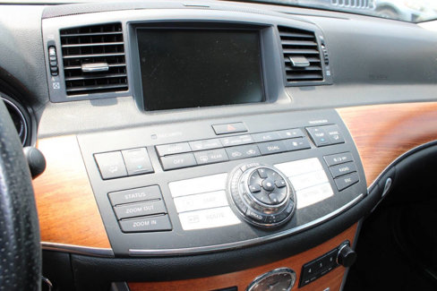 Used 2007 INFINITI M35 x w/ Technology Pkg image 12