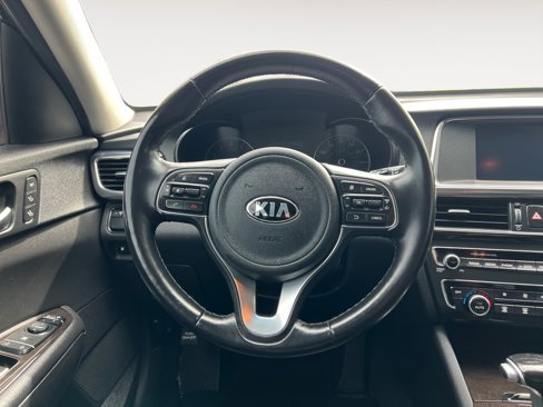 Used 2017 Kia Optima EX image 12
