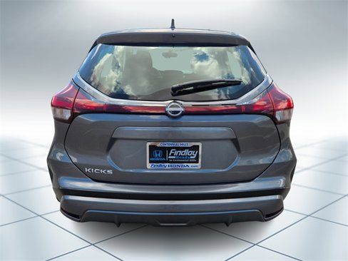 Used 2024 Nissan Kicks S image 5