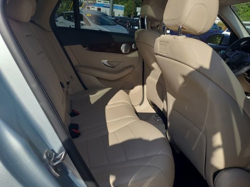Used 2018 Mercedes-Benz GLC 300 image 16