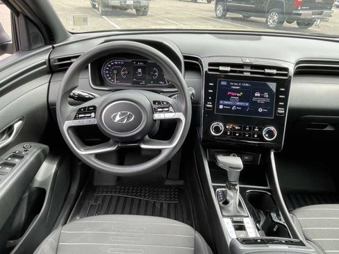 Used 2023 Hyundai Santa Cruz SEL image 11