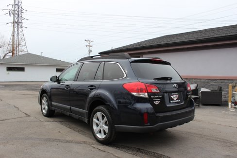 Used 2013 Subaru Outback 2.5i Premium image 9