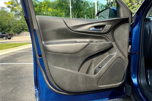 Used 2023 Chevrolet Equinox LT image 21