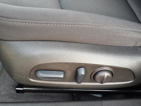 Used 2024 Chevrolet Malibu LT image 15