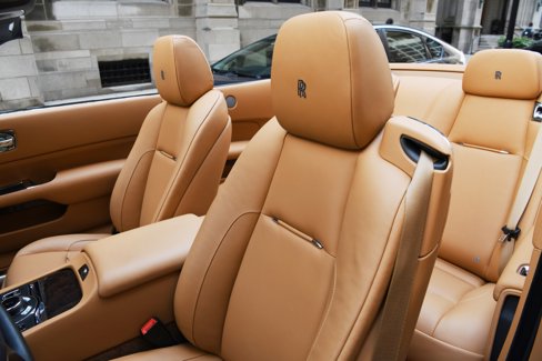 Certified 2021 Rolls-Royce Dawn image 9