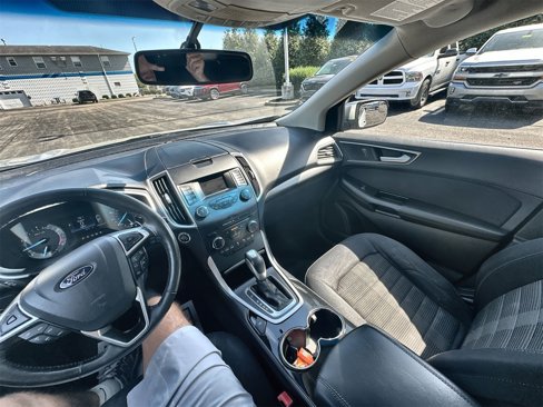 Used 2015 Ford Edge SEL image 15