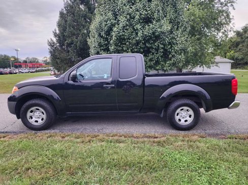 Used 2014 Nissan Frontier S image 1