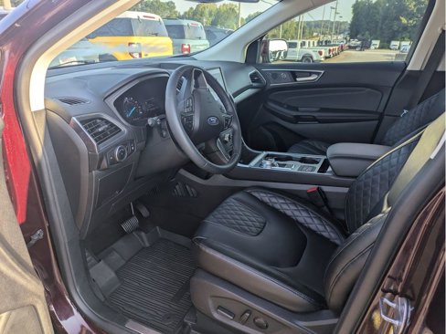 Certified 2024 Ford Edge Titanium image 16