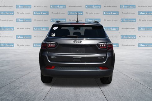 Used 2022 Jeep Compass Latitude image 13