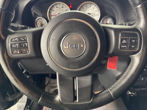 Used 2012 Jeep Wrangler Unlimited Sahara w/ Dual Top Group image 23