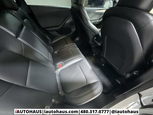 Used 2024 Tesla Model Y Long Range image 21