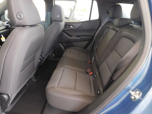 New 2026 Chevrolet Equinox LT image 7