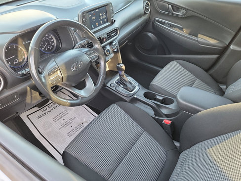 Used 2018 Hyundai Kona SEL image 3