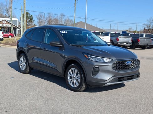 New 2025 Ford Escape Active w/ Tech Pack #1 image 5