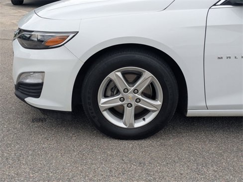 Used 2023 Chevrolet Malibu LS w/ Driver Confidence Package image 10