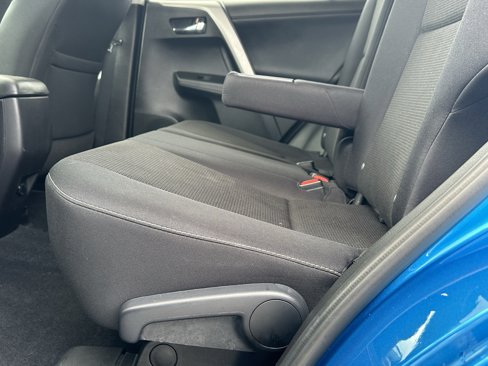 Used 2017 Toyota RAV4 XLE image 21